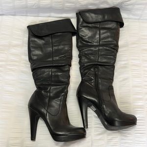 Jessica Simpson knee high heeled boots - black leather size 6